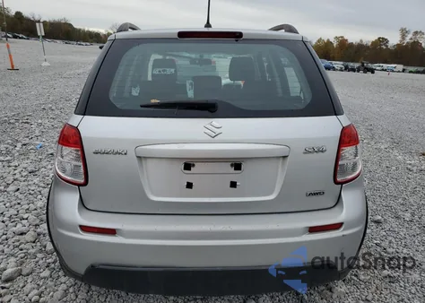 2010 Suzuki Sx4 z USA, uszkodzony, nr VIN JS2YB5A37A6301923